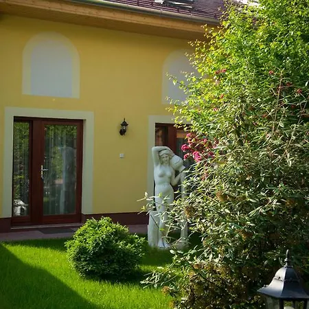 Apartman Bl.apartmanház Ii. *